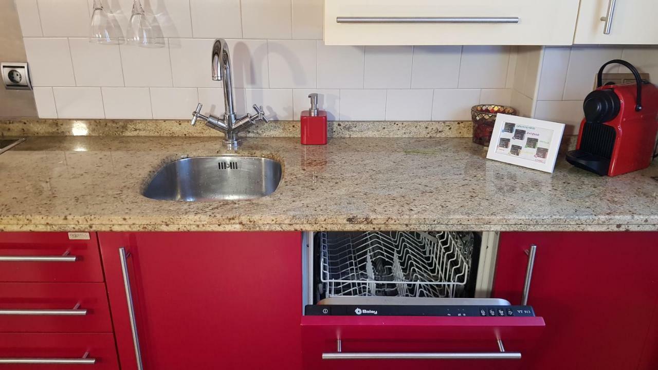Apartamento San Quirce - Centrico Y Reformado- Wifi Y Netflix Valladolid Exterior photo
