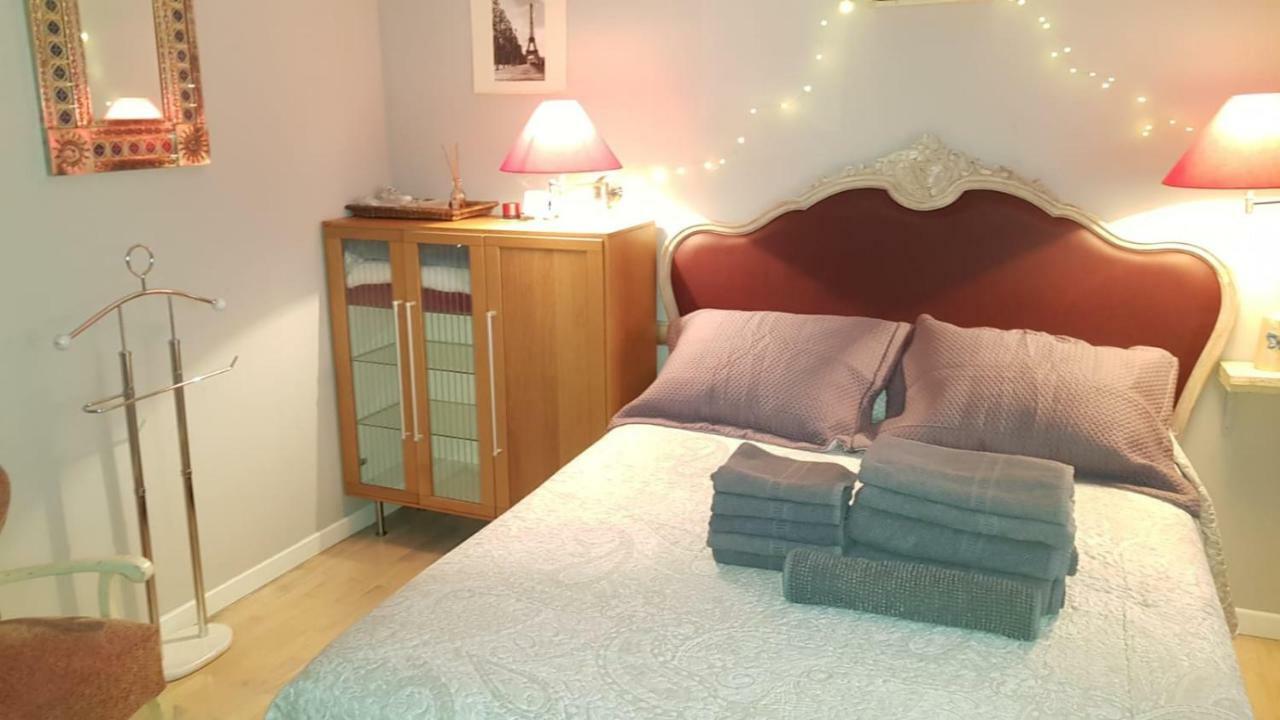 Apartamento San Quirce - Centrico Y Reformado- Wifi Y Netflix Valladolid Exterior photo
